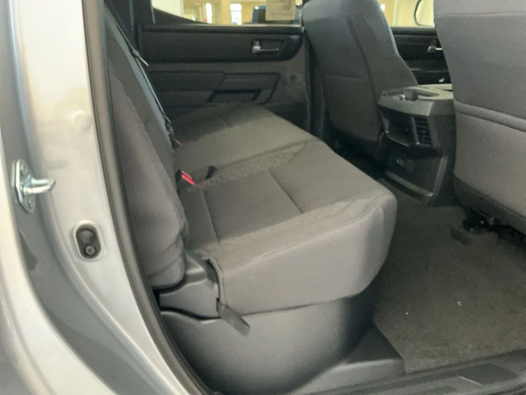 2026 Toyota Tundra SR5 - Photo 27