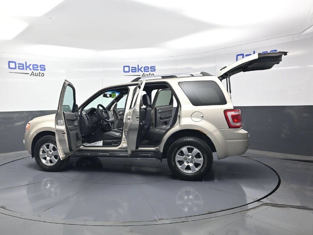 Used 2011 Gold Leaf Metallic Ford Limited image 52
