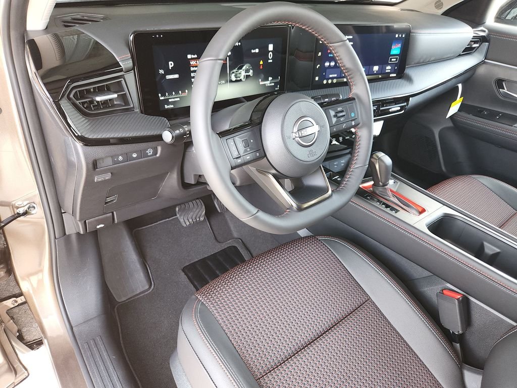 New 2026 Canyon Bronze Metallic Nissan SR image 7