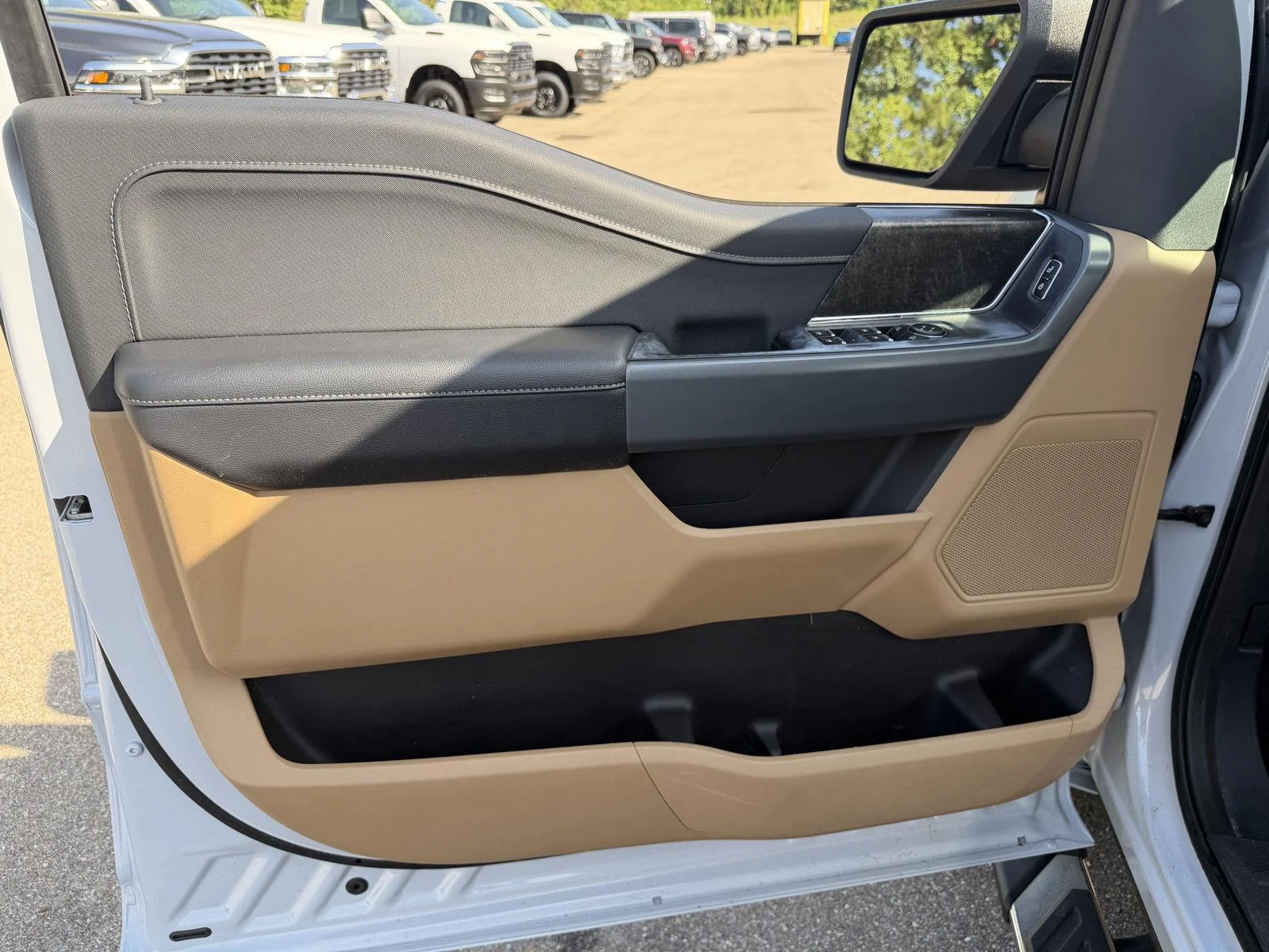 Used 2021 Space White Ford XLT image 15