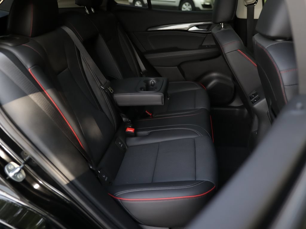 Used 2023 Ebony Twilight Metallic Buick Essence image 30