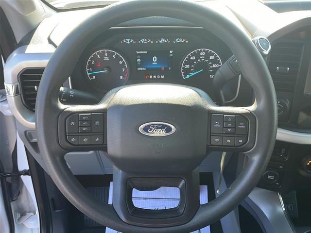 Certified Used 2022 Oxford White Ford XLT image 46