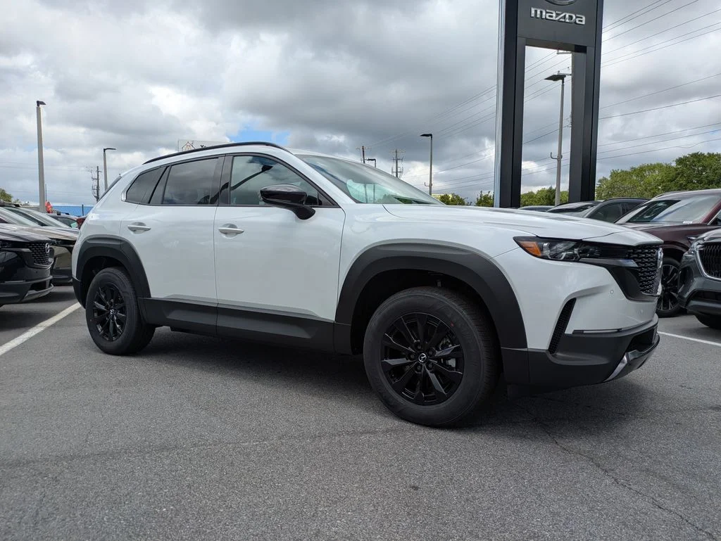2026 Mazda CX-50 2.5 Hybrid Premium's photo