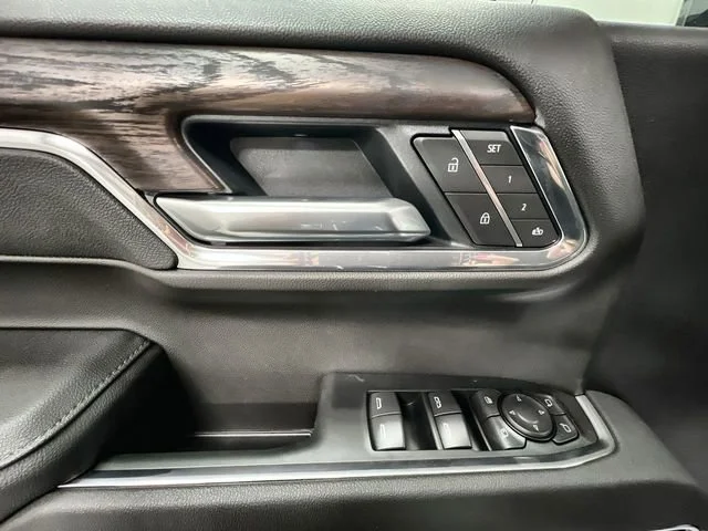 New 2026 Onyx Black GMC SLT image 23