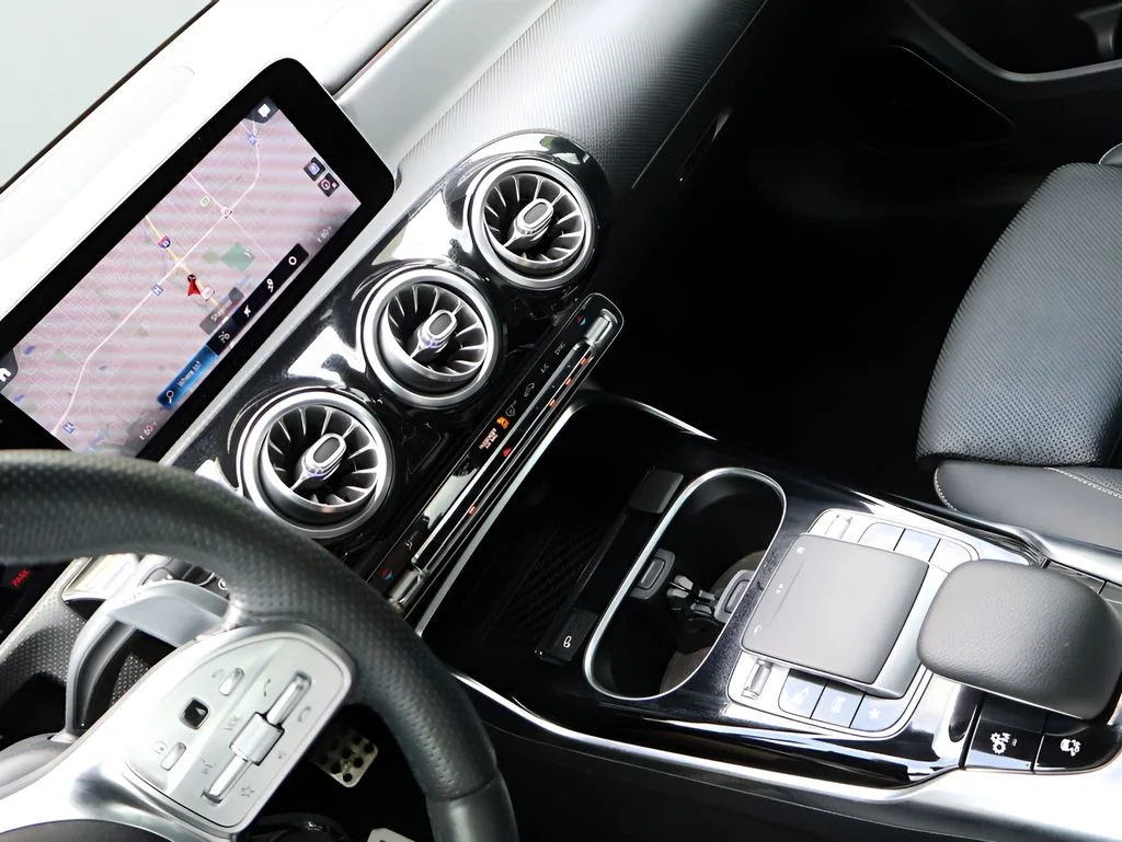 Used 2020 Polar White Mercedes-Benz Base image 21