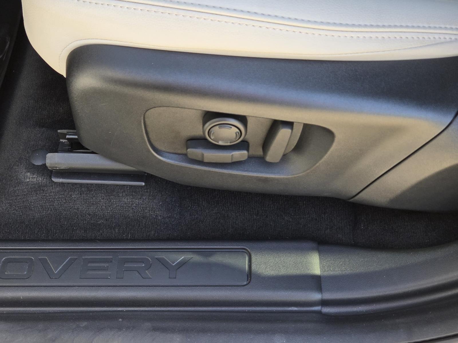 2025 Land Rover Discovery Sport S - Photo 30