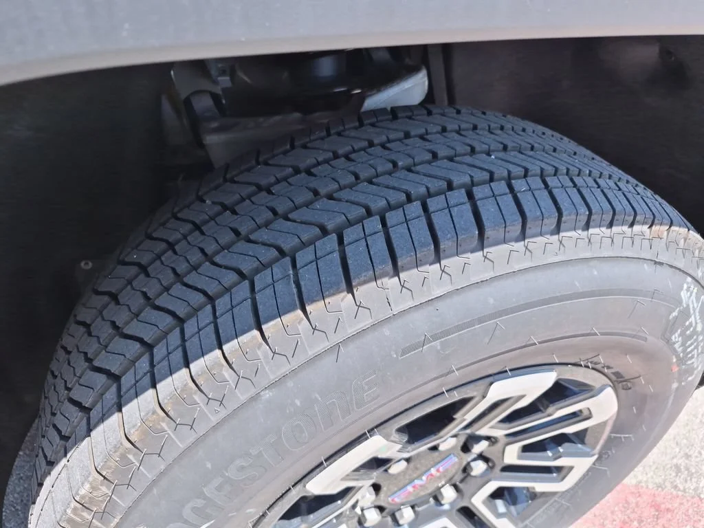 2026 GMC Sierra EV Elevation - Photo 16
