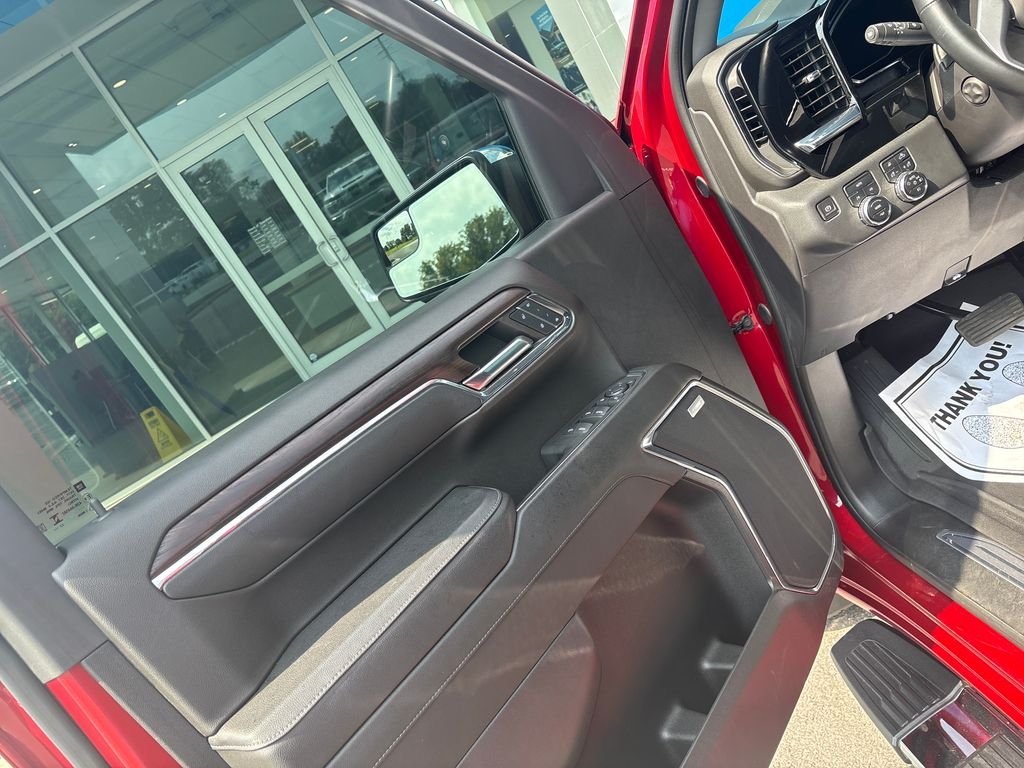 Used 2024 Red GMC SLT image 11