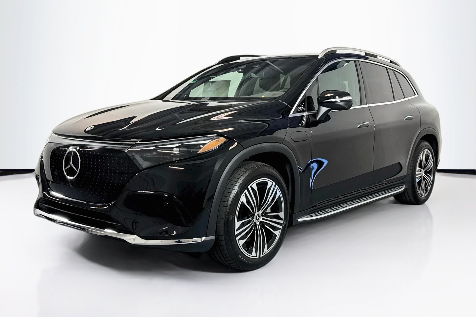 New 2026 Obsidian Black Metallic Mercedes-Benz EQS 400 image 1