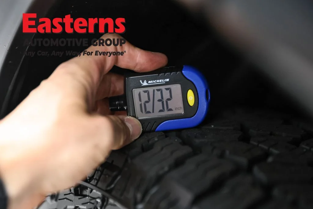 Used 2025 Silver Jeep Trailhawk image 25
