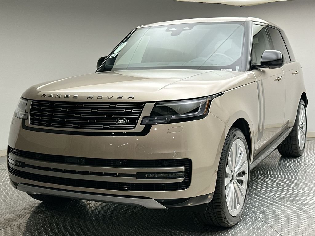 New 2026 Batumi Gold Premium Metallic Land Rover SE image 1