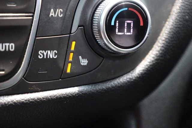 Used 2019 Summit White Chevrolet LT image 28