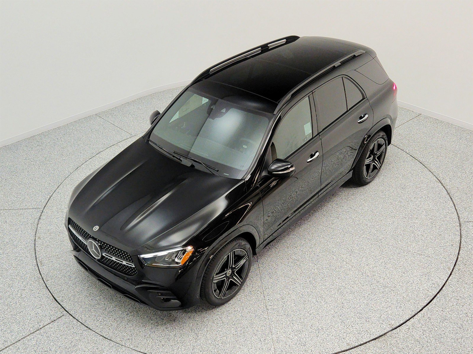 New 2026 Obsidian Black Metallic Mercedes-Benz GLE 580 4MATIC® SUV image 46