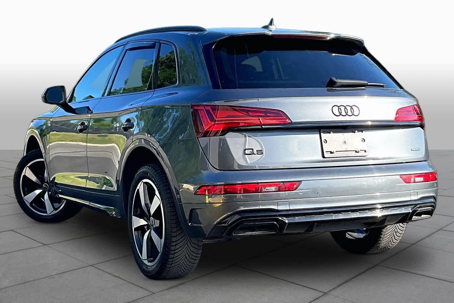 Used 2024 Daytona Gray Pearl Effect Audi S line Prestige image 23