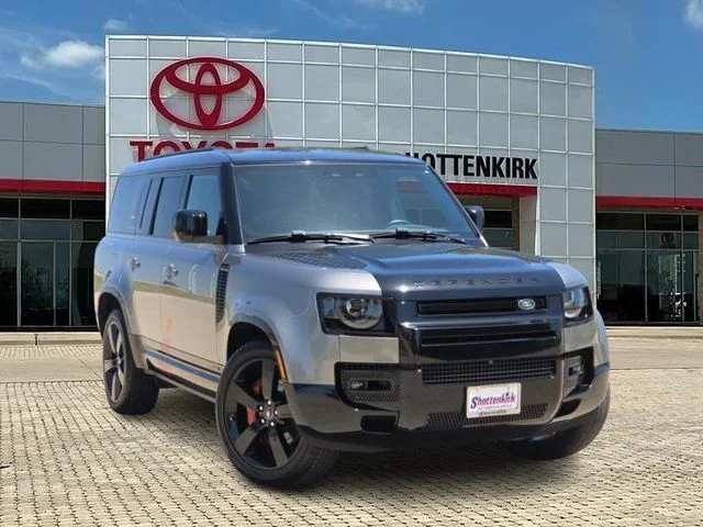 2023 Land Rover Defender