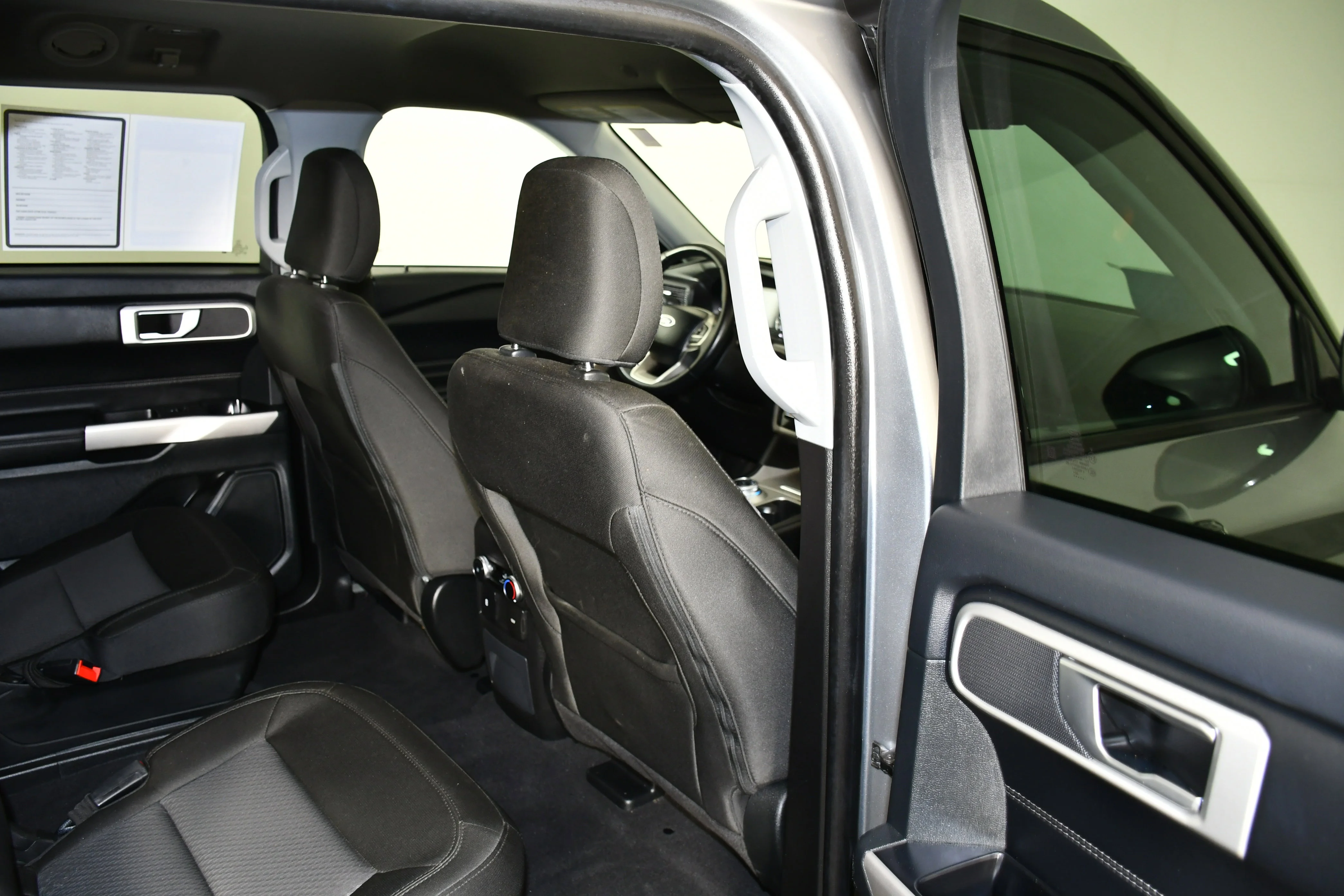 Used 2023 Silver Metallic Ford XLT image 43