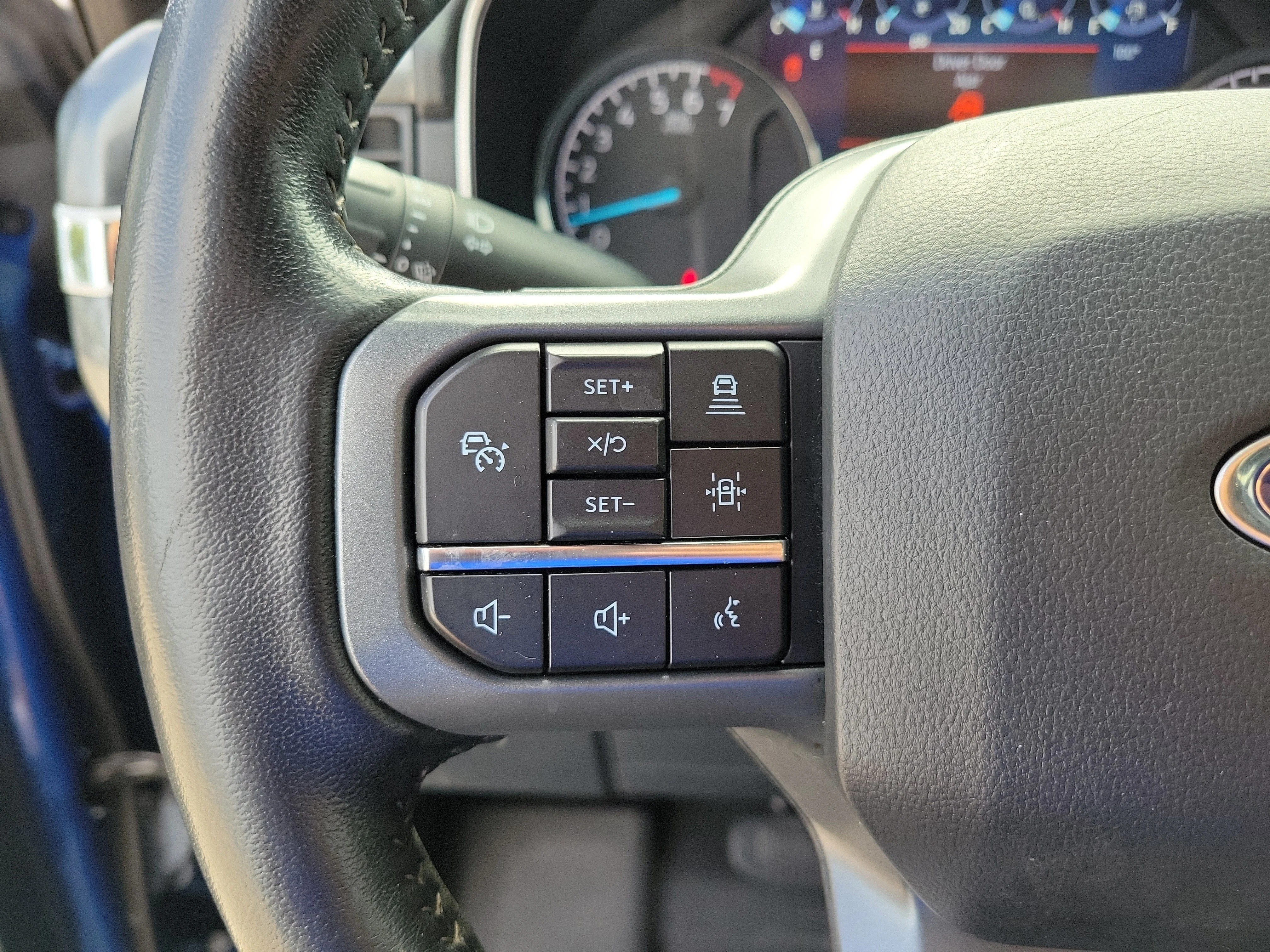 Used 2022 Blue Metallic Ford XLT image 24