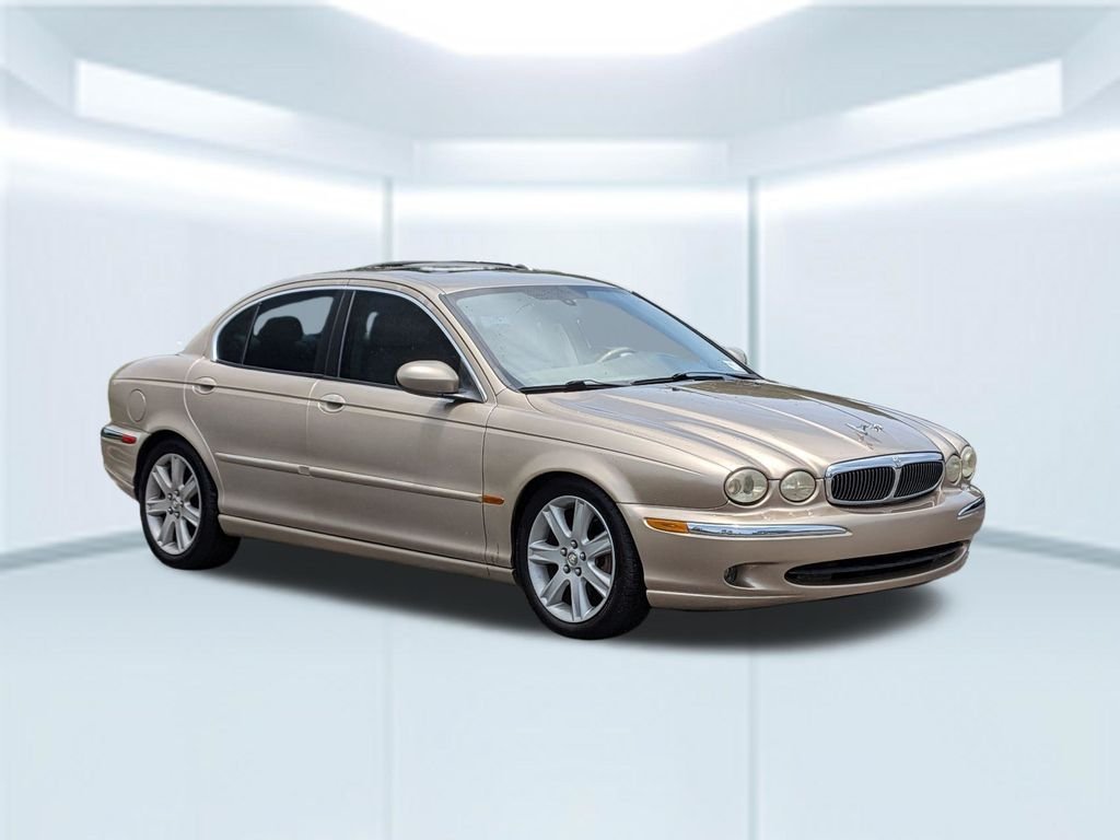 Used 2003 Gold Jaguar 3.0 image 9