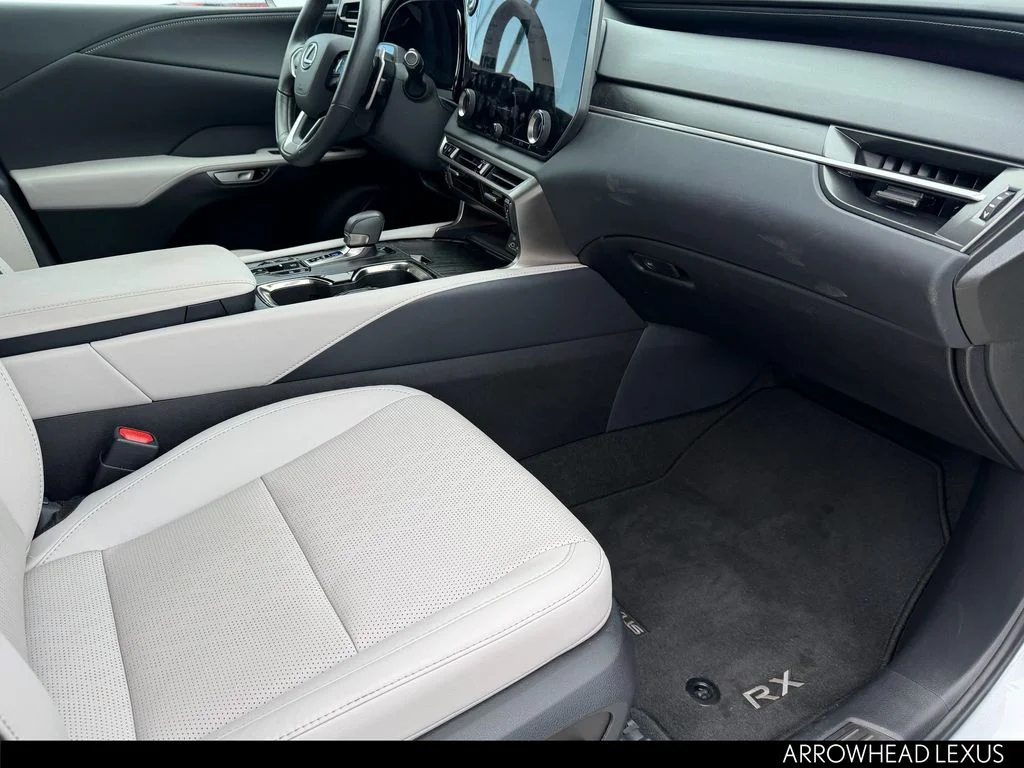 Used 2025 Silver Lexus 350h Premium Plus image 14