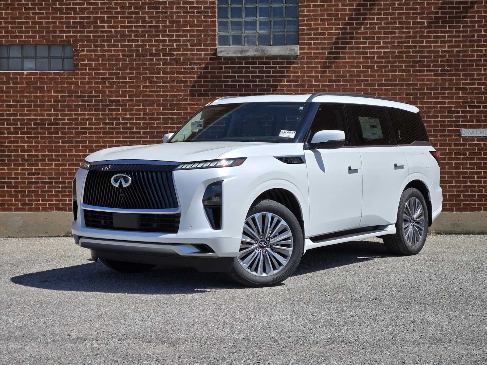 2026 INFINITI QX80
