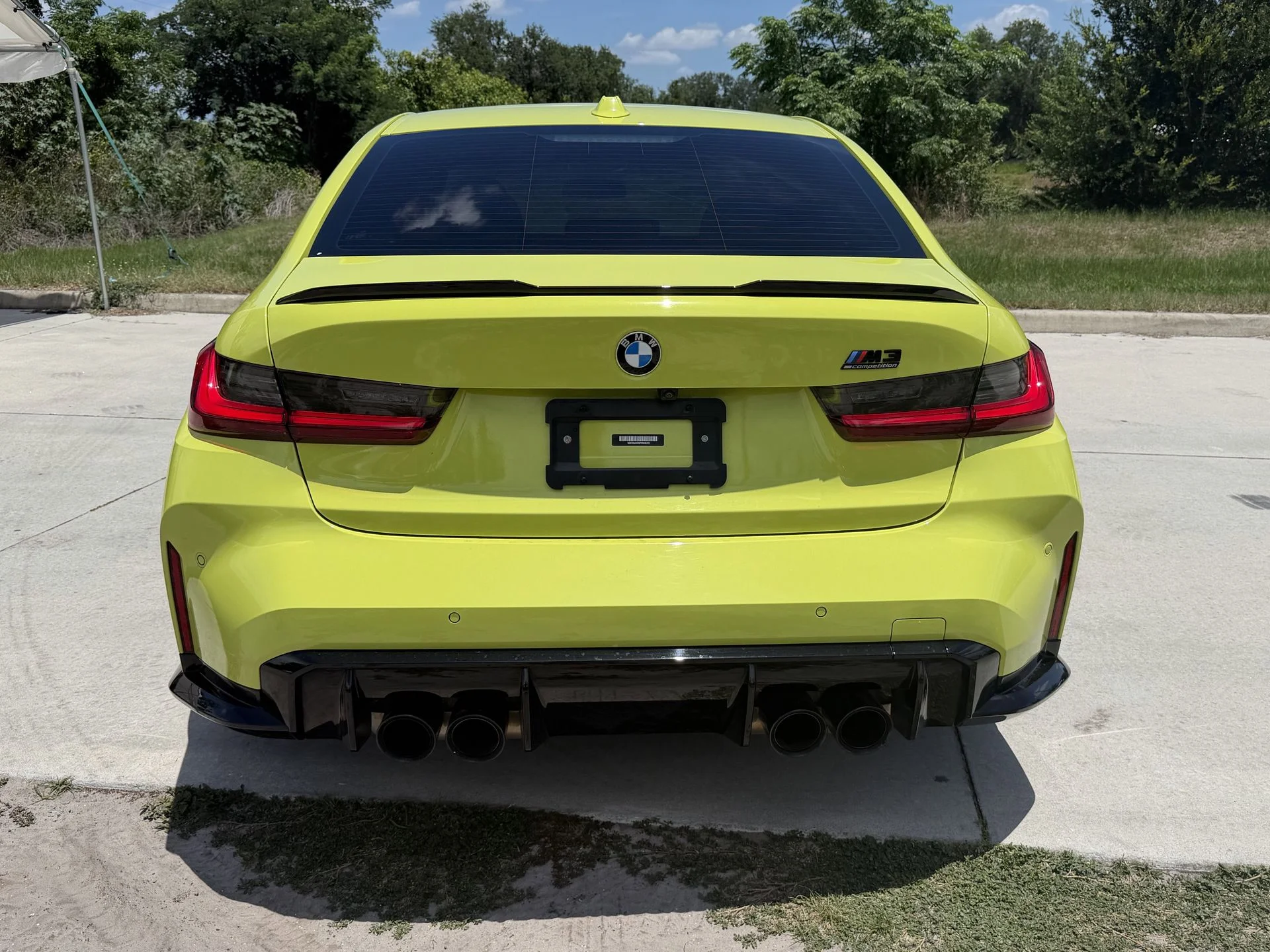 Used 2023 Sao Paulo Yellow BMW Competition image 5