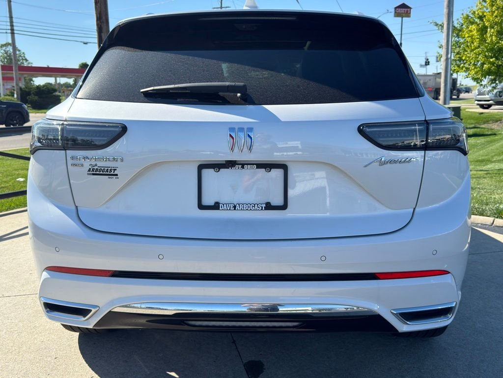 Used 2024 White Frost Tricoat Buick Avenir image 6