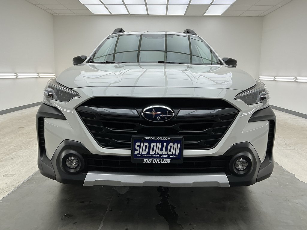 Used 2024 WHITE Subaru Limited image 2