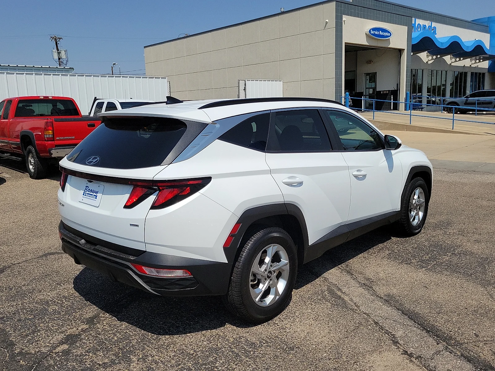 Certified Used 2024 White Pearl Hyundai SEL image 11