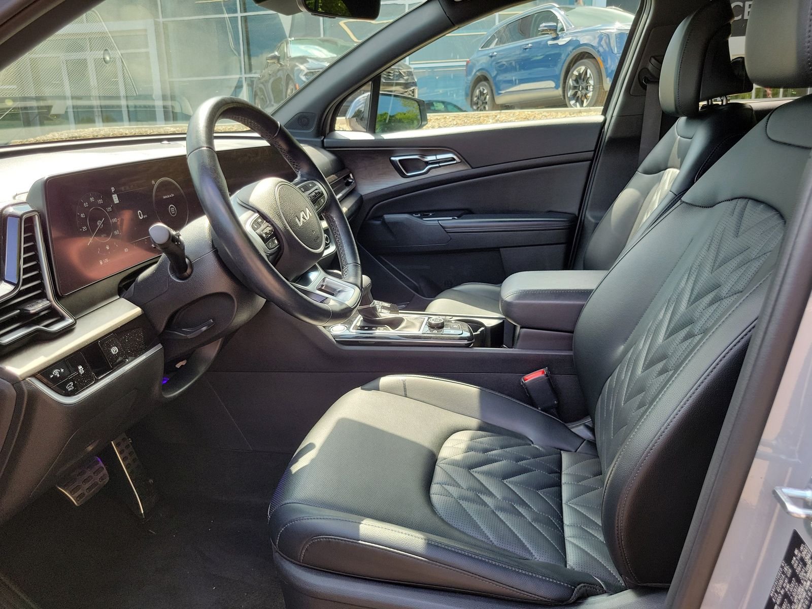 Used 2024 Gray Kia X-Pro Prestige image 9