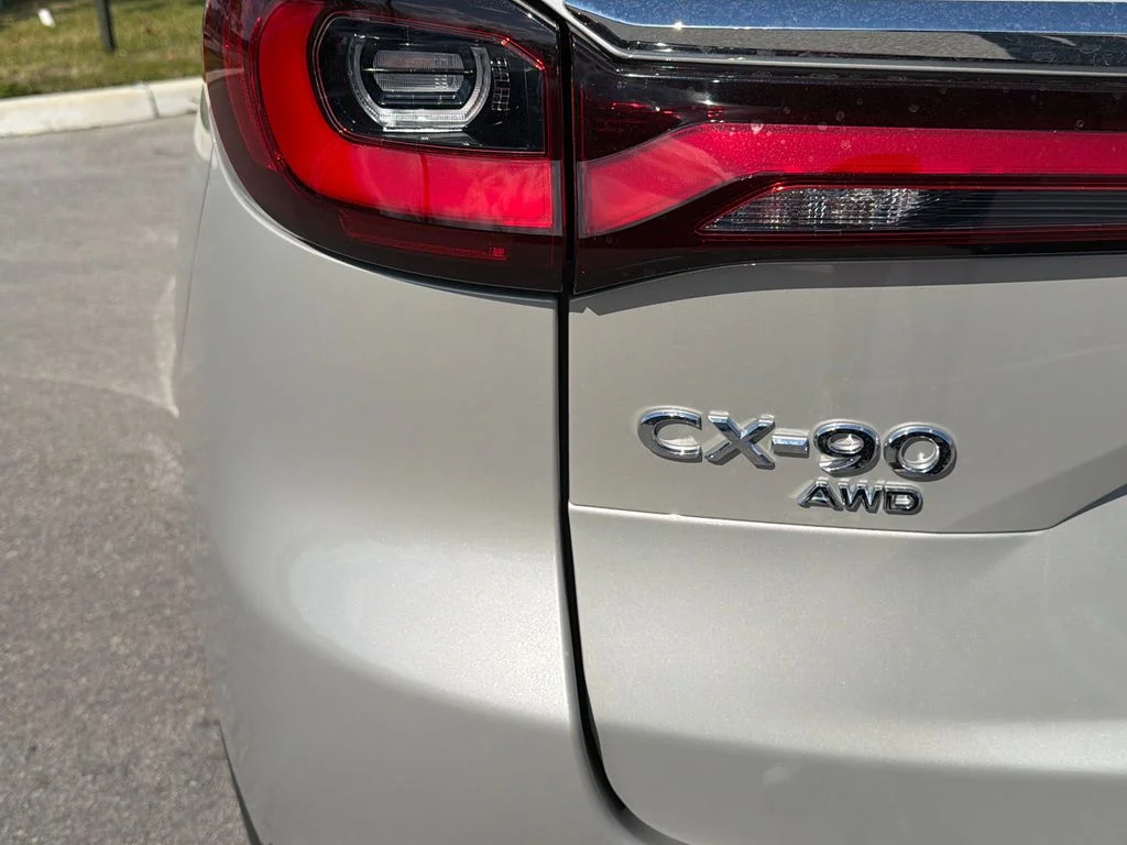 New 2026 Platinum Quartz Metallic Mazda 3.3 Turbo Premium Plus AWD image 5