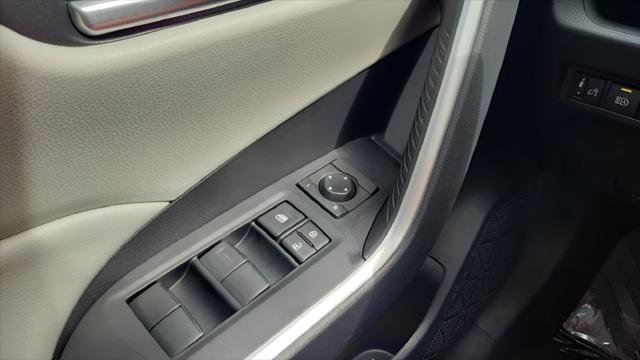 Certified Used 2021 BLUE FLAME Toyota  image 20