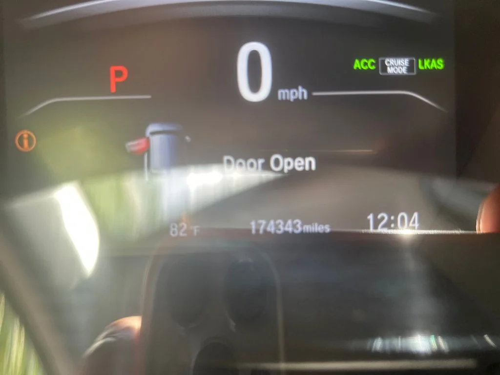 Used 2018 Silver Honda EX image 11