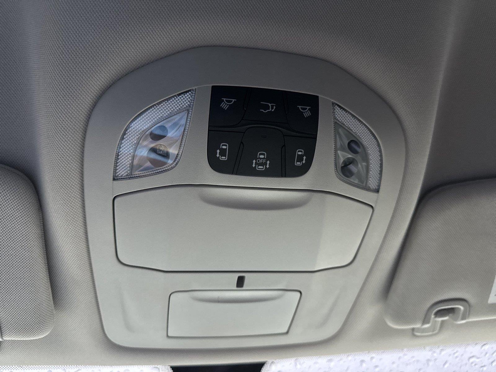 Used 2022 Bright White Clearcoat Chrysler LX image 30