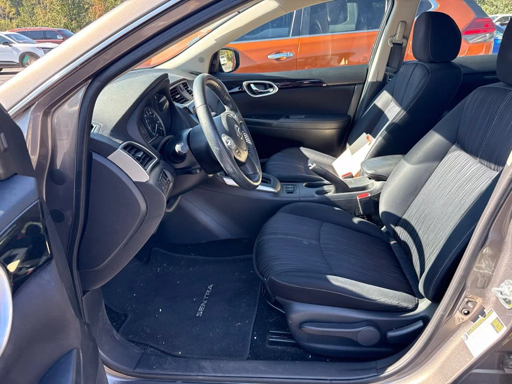 Used 2017 Silver Nissan SV image 5
