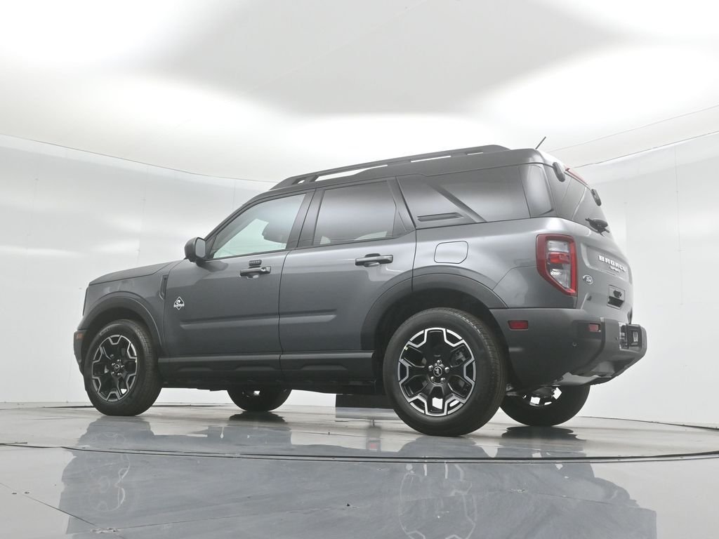 New 2025 Carbonized Gray Metallic Ford Outer Banks image 54