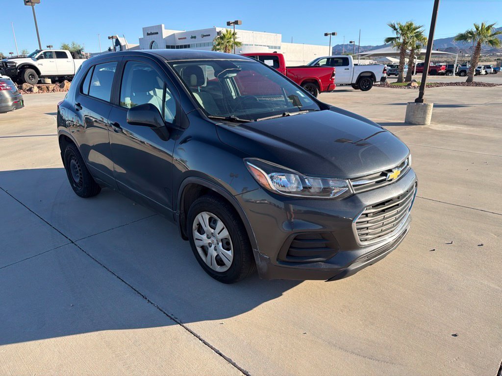 Used 2019 Chevrolet Trax LS with VIN 3GNCJKSB5KL188015 for sale in Lake Havasu City, AZ