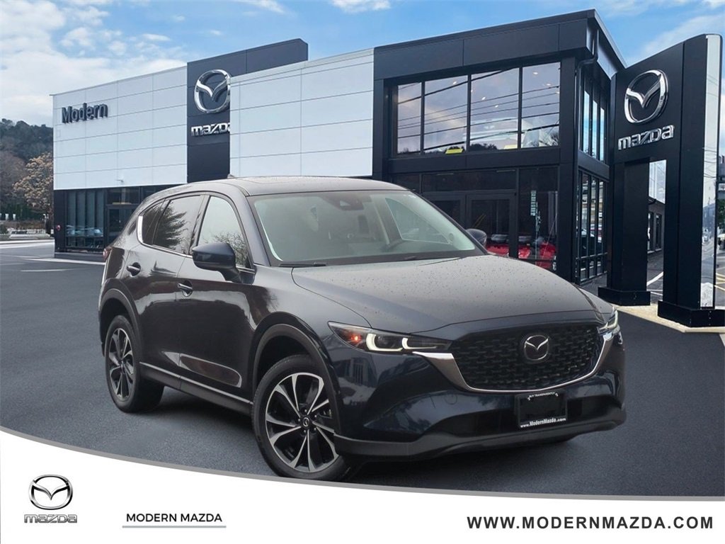 2023 Mazda CX-5 S Premium package