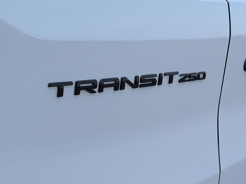 New 2026 Oxford White Ford Cargo Van image 66