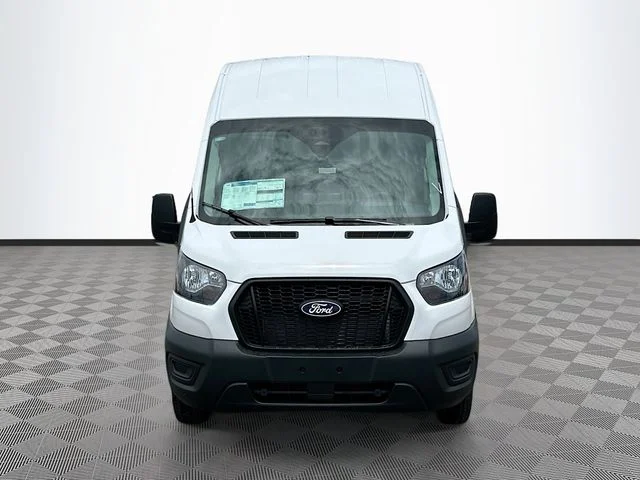New 2026 Oxford White Ford Base image 2