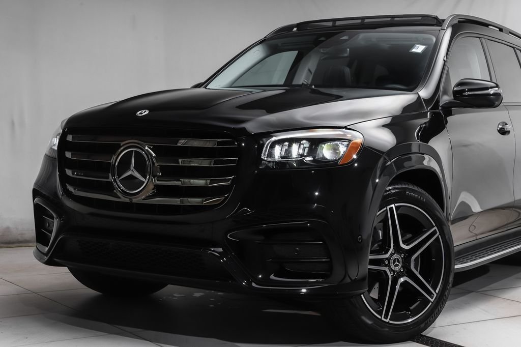 New 2026 Black Mercedes-Benz GLS 450 image 2