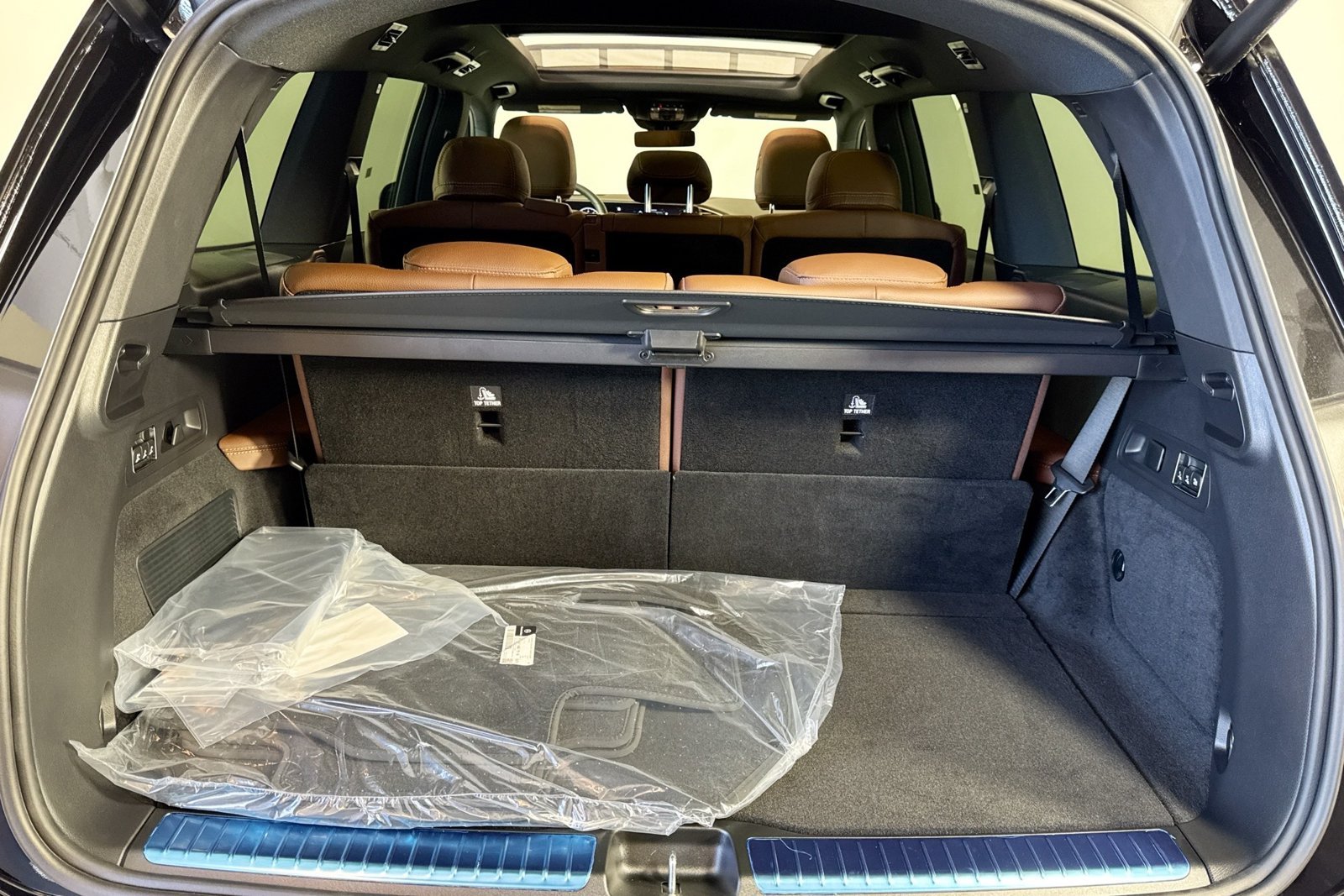 New 2026 Obsidian Black Metallic Mercedes-Benz GLS 450 image 24