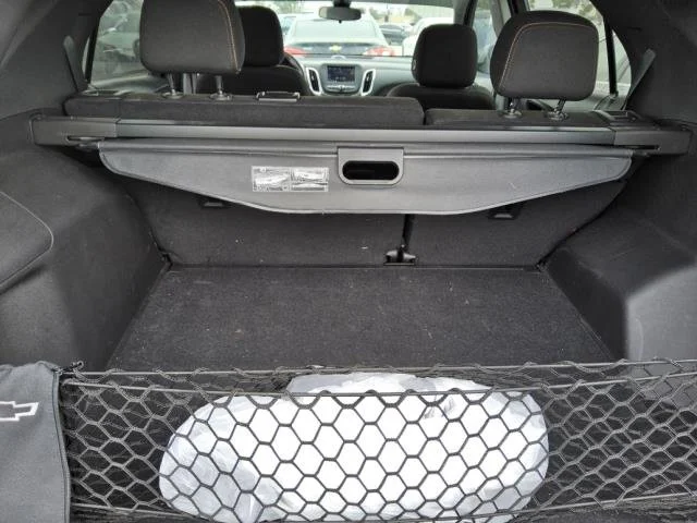 Used 2023 SUMMIT WHITE Chevrolet LT image 2