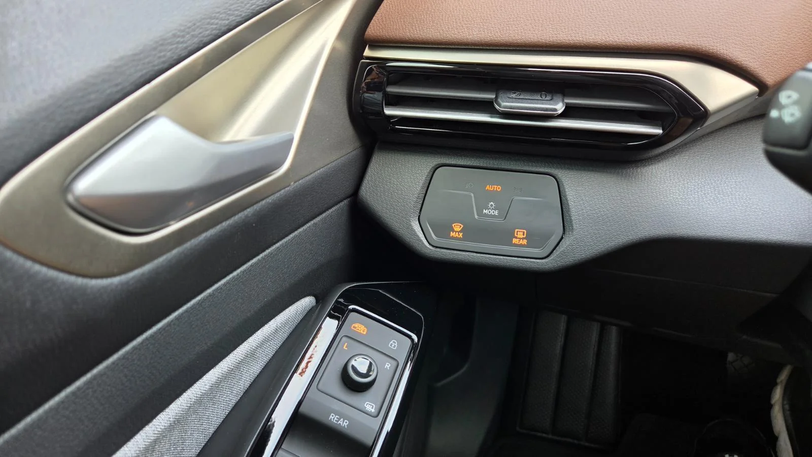 New 2026 opal white pearl Volkswagen Pro image 23