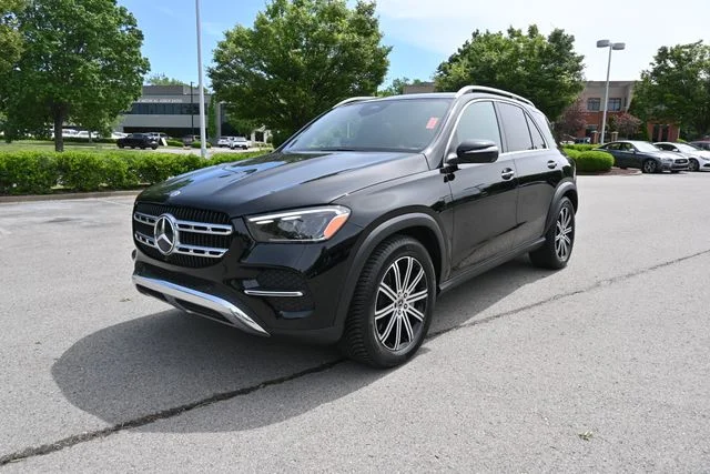 Used 2024 Black Mercedes-Benz GLE 450 image 11