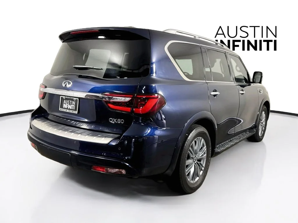 Certified Used 2022 Blue INFINITI LUXE image 9