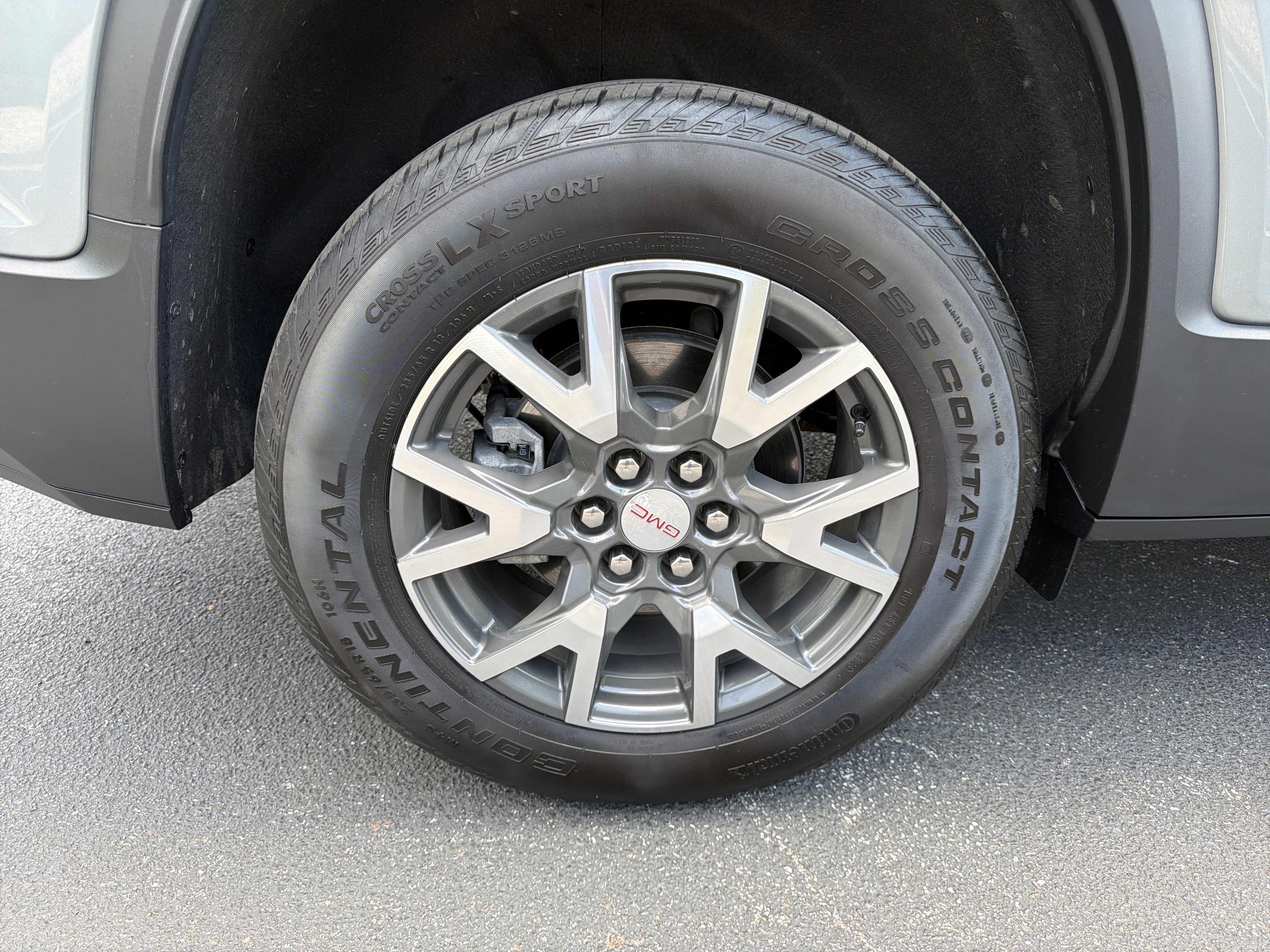 Used 2023 Sterling Metallic GMC SLE image 18