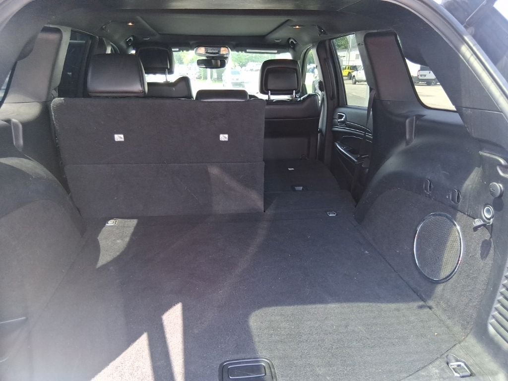 Used 2019 Blue Jeep Limited X image 17