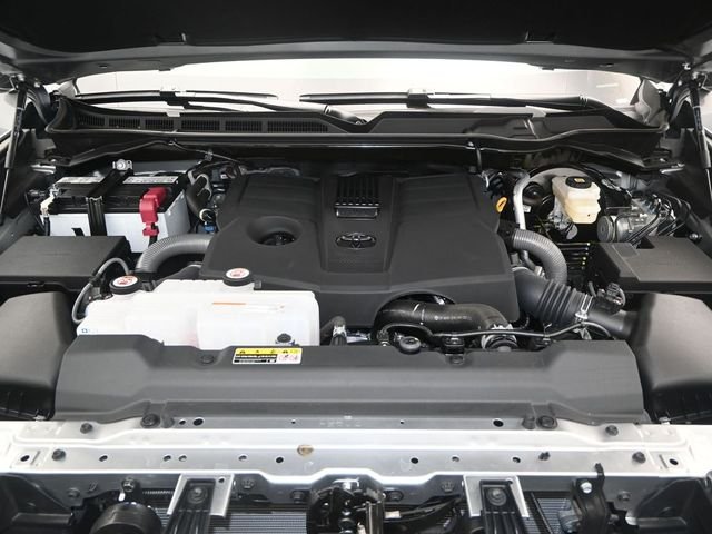 Used 2025 Celestial Silver Metallic Toyota SR5 image 17
