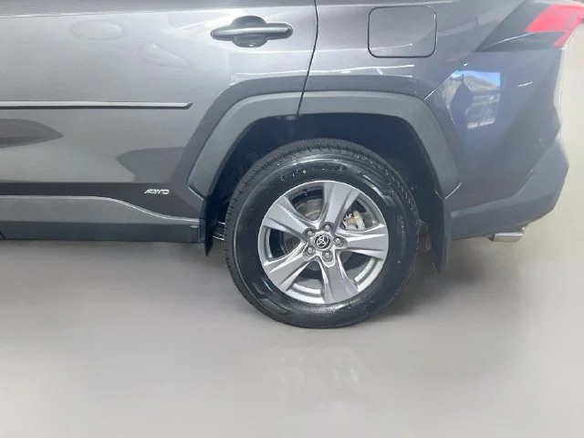 Used 2022 Magnetic Gray Metallic Toyota XLE image 24