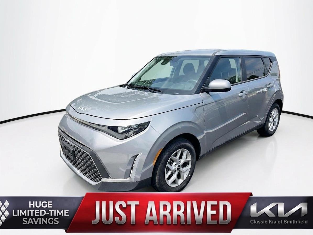 2025 Kia Soul 2.0L LX IVT's photo